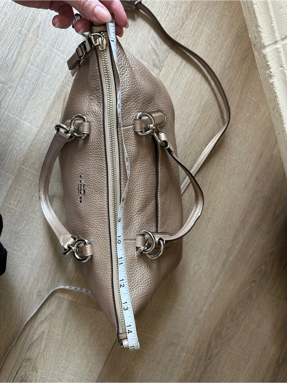 Coach Ally Metallic Tan/Gold Pebbled Leather Carryall Bag w/silver hardware